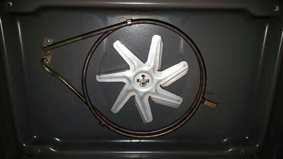  The oven fan after the cleaning